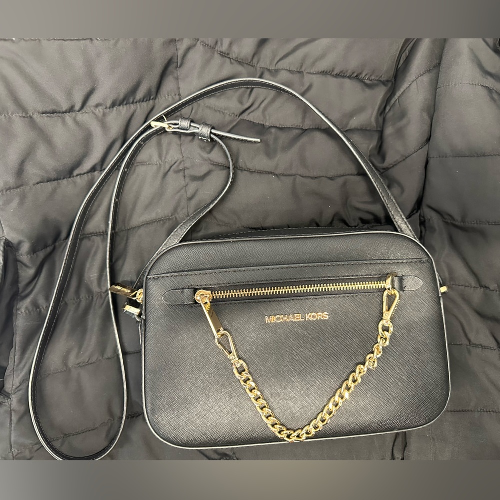 Michael Kors Jet Set Leather Crossbody